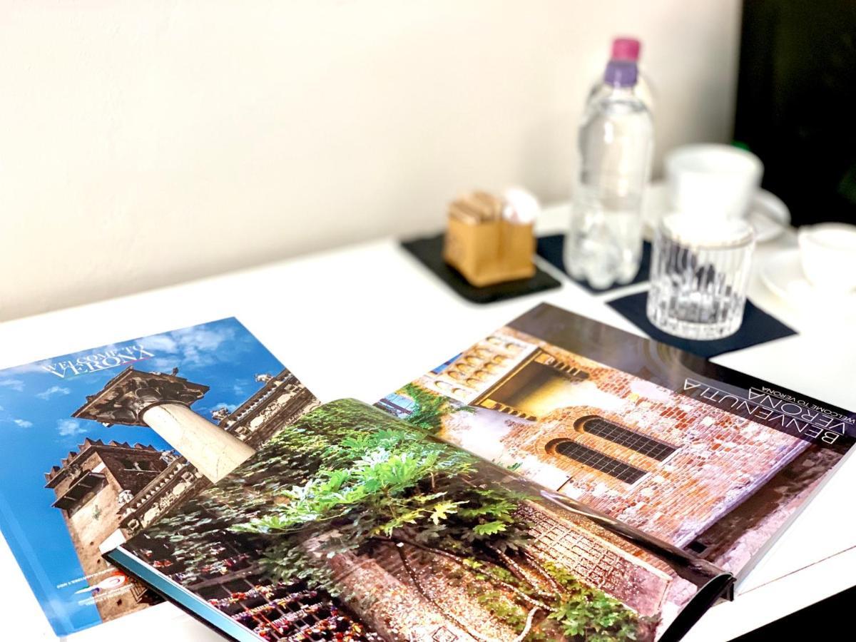 Bue Nero Suites Verona Esterno foto